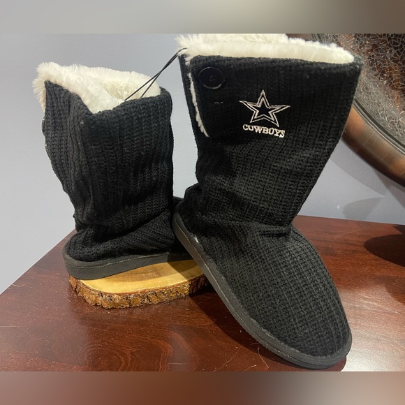 Dallas Cowboy NFL Sweater Boots Size M (7-8) NWT - Picture 5 of 14